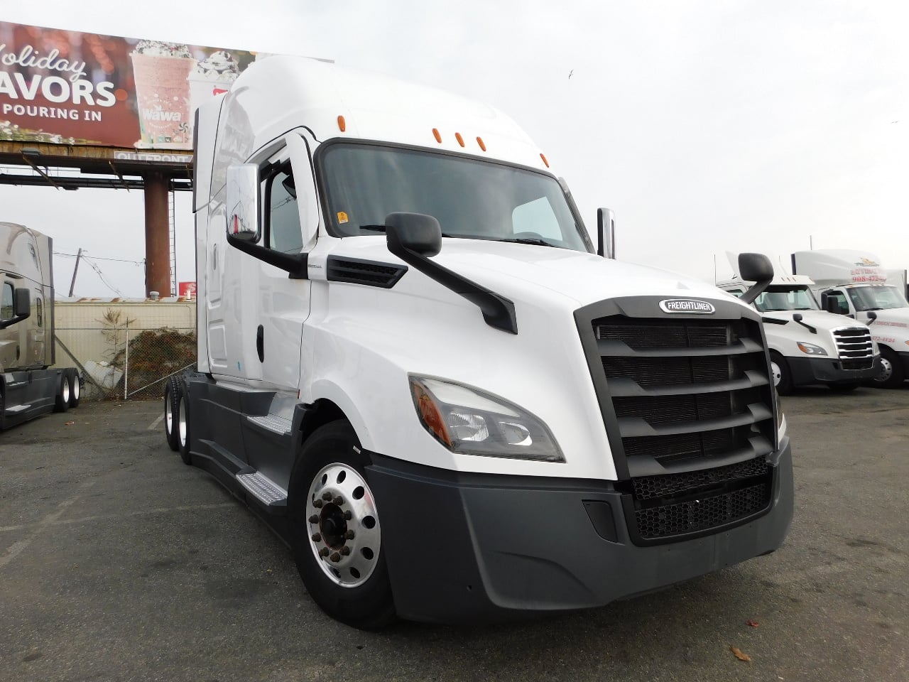 2023 FREIGHTLINER CASCADIA Tandem Axle Sleeper #1 2023 FREIGHTLINER CASCADIA Tandem Axle Sleeper #1